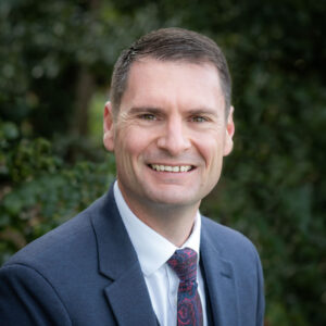 Picture of Lee Pashen